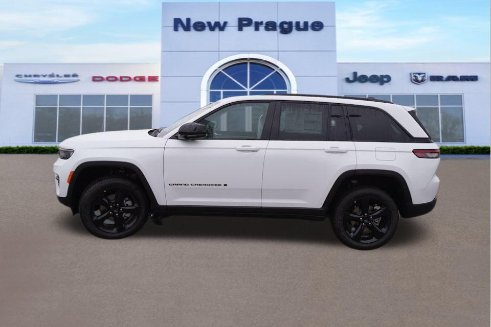 new 2025 Jeep Grand Cherokee car, priced at $40,252