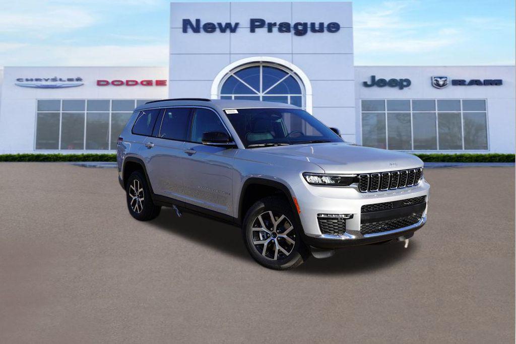 new 2025 Jeep Grand Cherokee L car, priced at $43,674