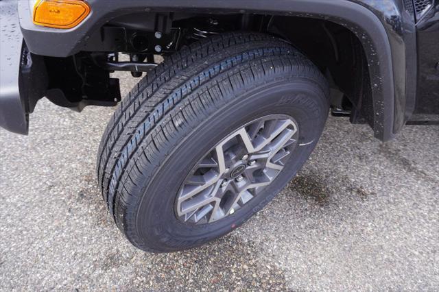 new 2025 Jeep Wrangler car, priced at $51,499
