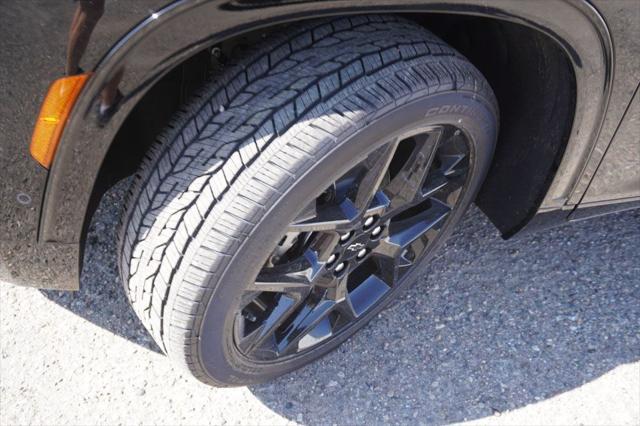 new 2025 Chevrolet Traverse car, priced at $56,395