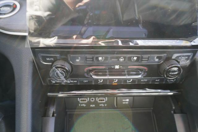 new 2025 Jeep Grand Cherokee car, priced at $47,382