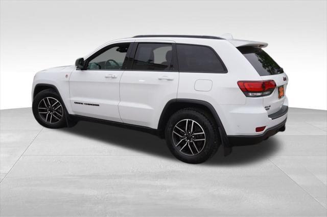 used 2019 Jeep Grand Cherokee car, priced at $27,843