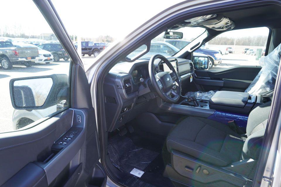 new 2025 Ford F-150 car, priced at $53,220