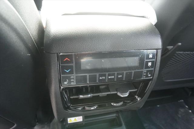 new 2025 Jeep Grand Cherokee L car, priced at $43,931