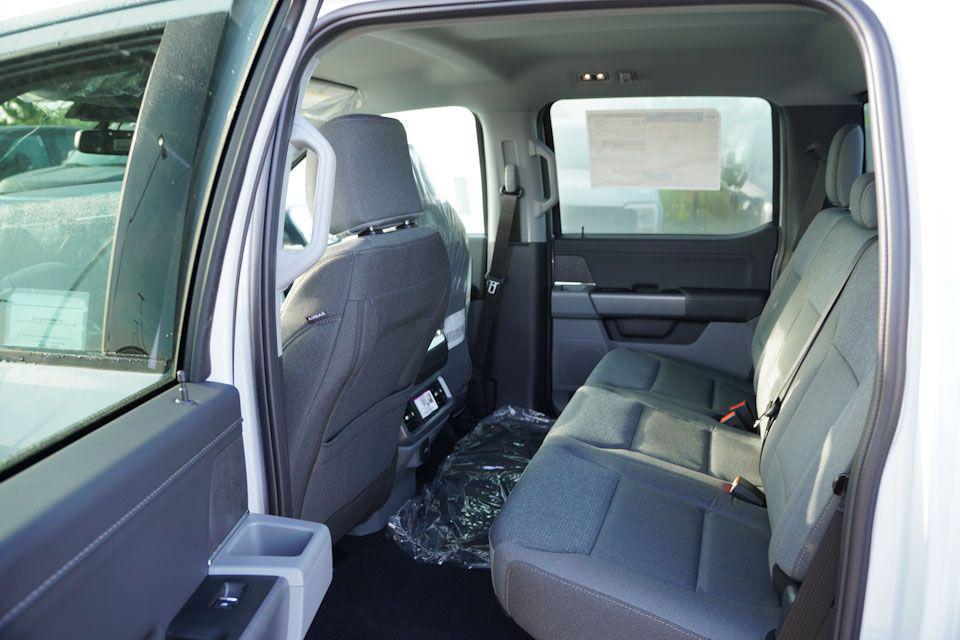 new 2025 Ford F-150 car, priced at $52,853