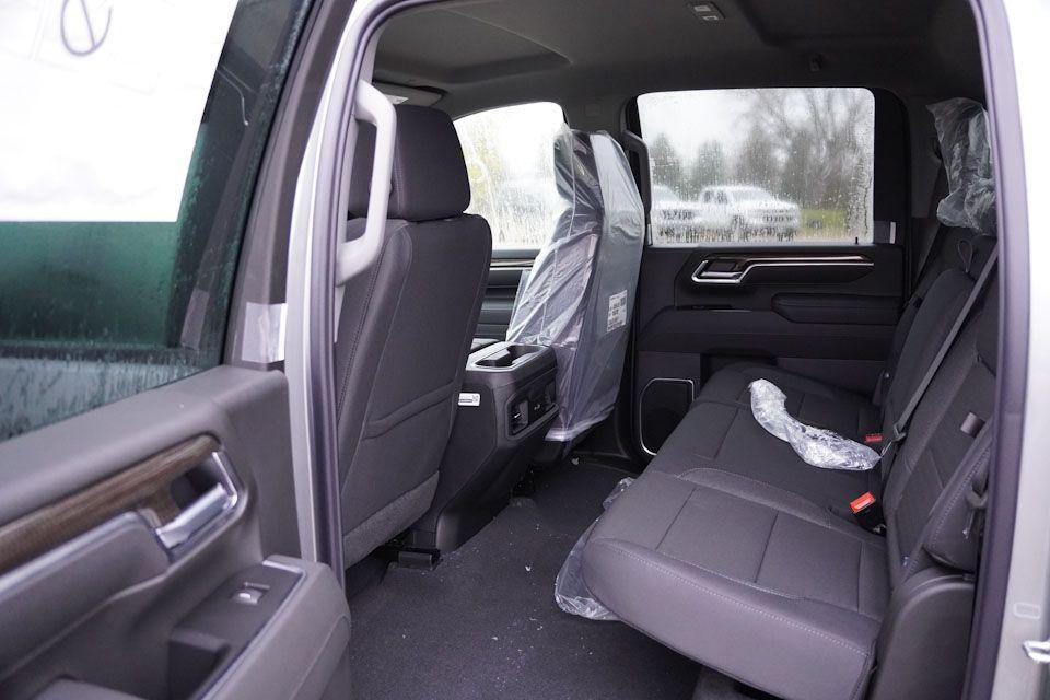 new 2026 Chevrolet Silverado 3500 car, priced at $68,690