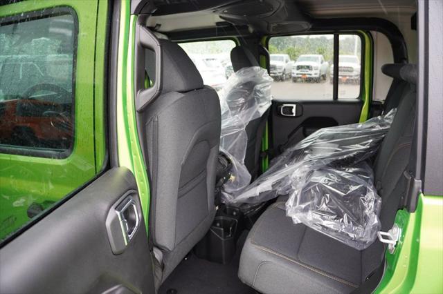 new 2025 Jeep Gladiator car, priced at $48,464