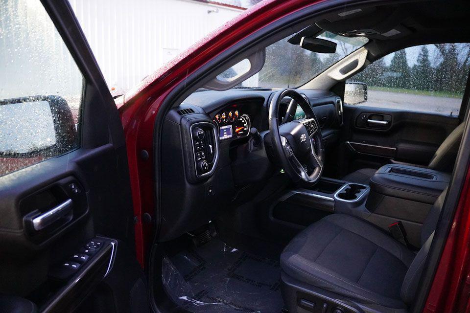 used 2022 Chevrolet Silverado 1500 car, priced at $36,977