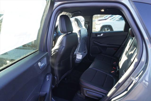 new 2025 Ford Escape car, priced at $31,106