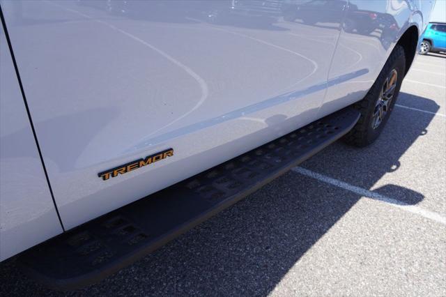 new 2025 Ford Expedition car, priced at $82,025