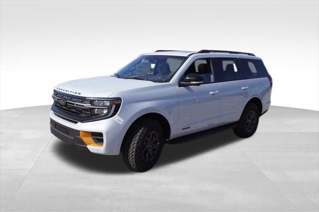 new 2025 Ford Expedition car, priced at $79,739