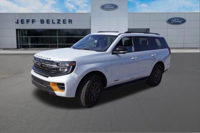 new 2025 Ford Expedition car, priced at $82,025