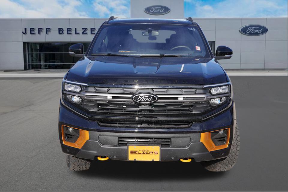 new 2025 Ford Expedition car, priced at $76,773