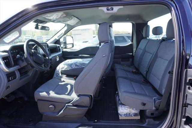 new 2025 Ford F-250 car, priced at $48,831