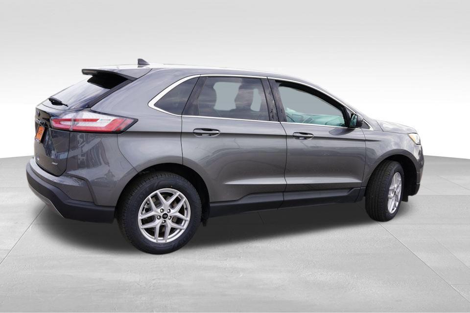used 2024 Ford Edge car, priced at $23,382