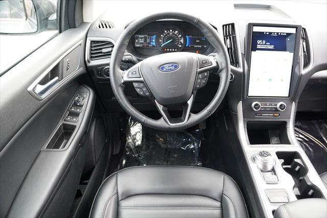 used 2024 Ford Edge car, priced at $25,469