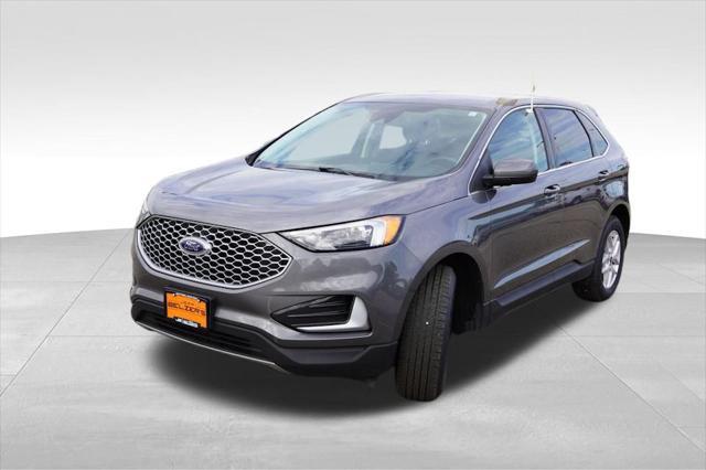 used 2024 Ford Edge car, priced at $25,469