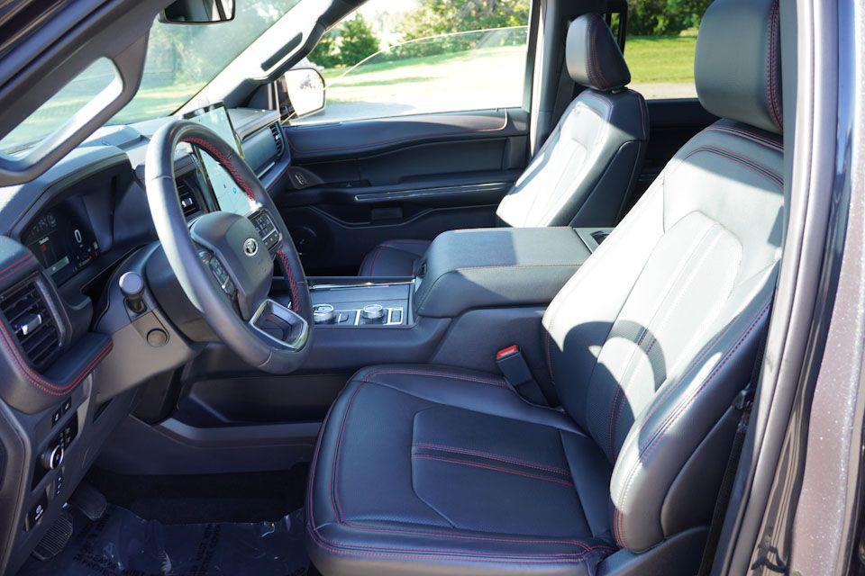 used 2024 Ford Expedition car, priced at $54,759