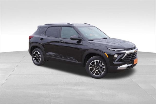 new 2025 Chevrolet TrailBlazer car, priced at $26,580