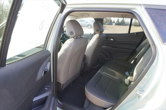 new 2025 Chevrolet Trax car, priced at $25,690
