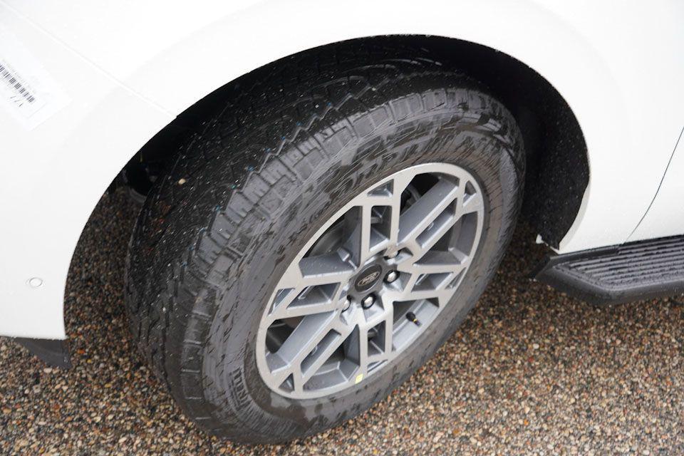 new 2025 Ford Expedition car, priced at $69,579