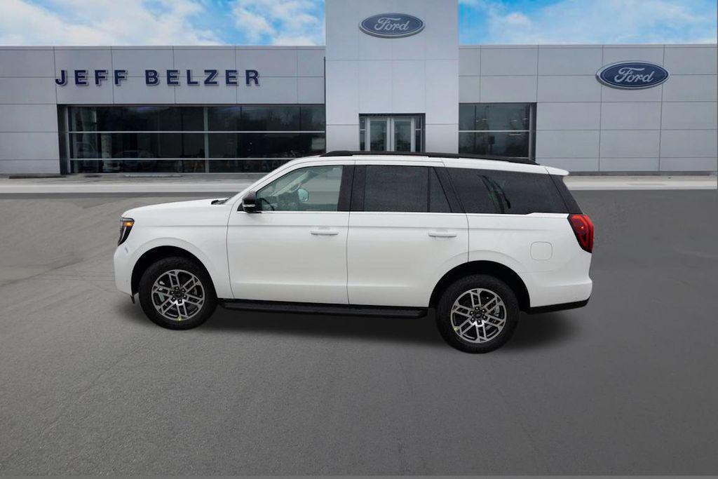 new 2025 Ford Expedition car, priced at $69,579