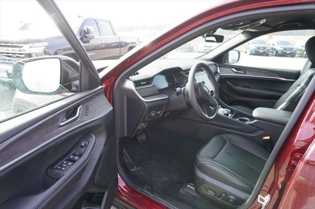 new 2025 Jeep Grand Cherokee L car, priced at $46,220