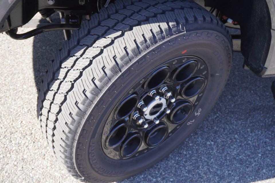 new 2025 Ford F-350 car, priced at $75,350