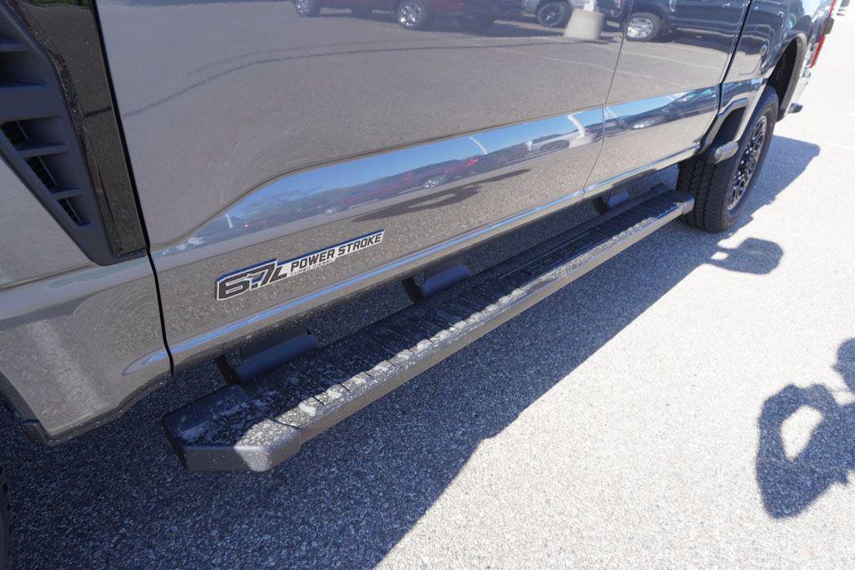 new 2025 Ford F-350 car, priced at $75,350