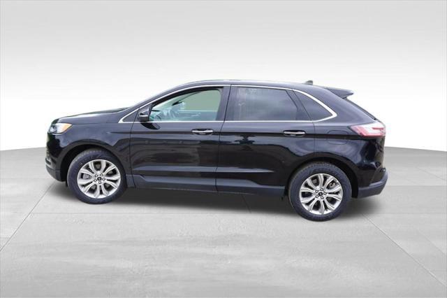used 2024 Ford Edge car, priced at $28,103