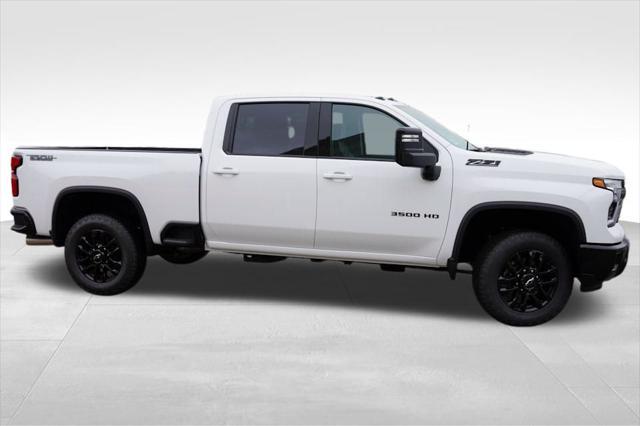 new 2025 Chevrolet Silverado 3500 car, priced at $82,215