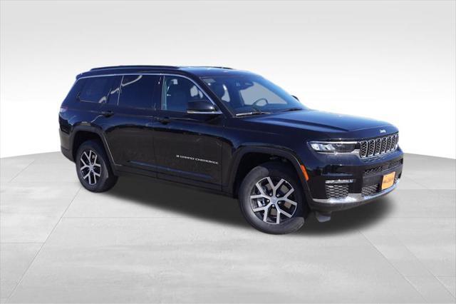 new 2025 Jeep Grand Cherokee L car, priced at $40,761