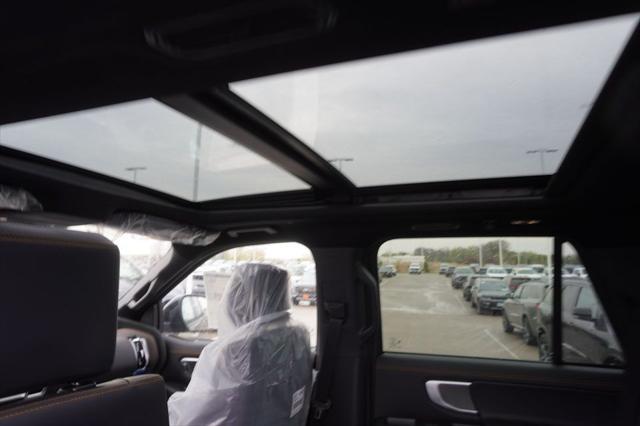 new 2025 Ford Expedition car, priced at $82,025