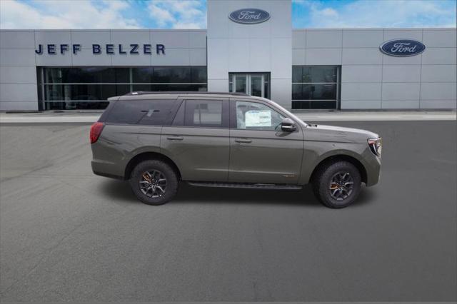 new 2025 Ford Expedition car, priced at $82,025