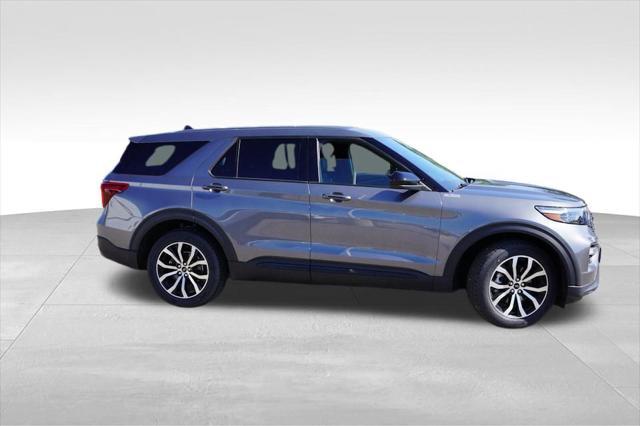 used 2022 Ford Explorer car, priced at $40,270