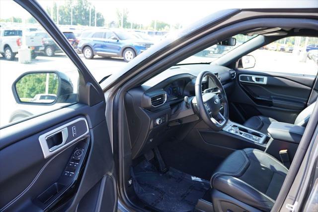 used 2022 Ford Explorer car, priced at $40,270