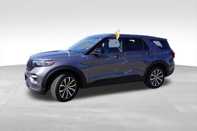 used 2022 Ford Explorer car, priced at $40,270