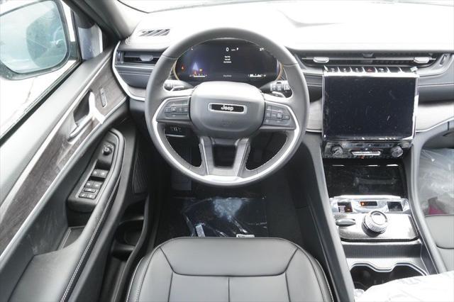new 2025 Jeep Grand Cherokee L car, priced at $44,549