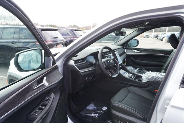 new 2025 Jeep Grand Cherokee L car, priced at $44,549