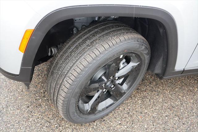 new 2025 Jeep Grand Cherokee L car, priced at $46,925