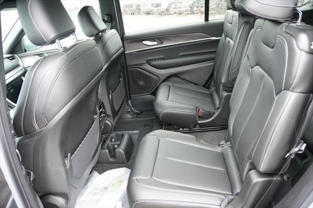 new 2025 Jeep Grand Cherokee L car, priced at $46,925