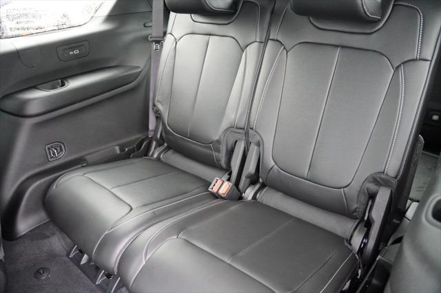 new 2025 Jeep Grand Cherokee L car, priced at $46,925