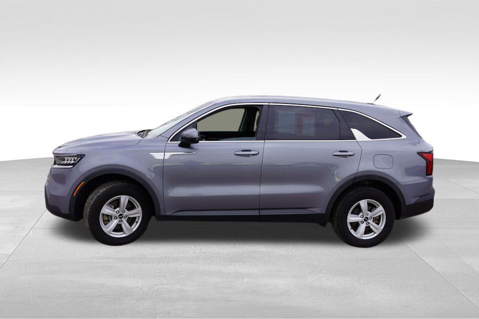 used 2022 Kia Sorento car, priced at $19,491