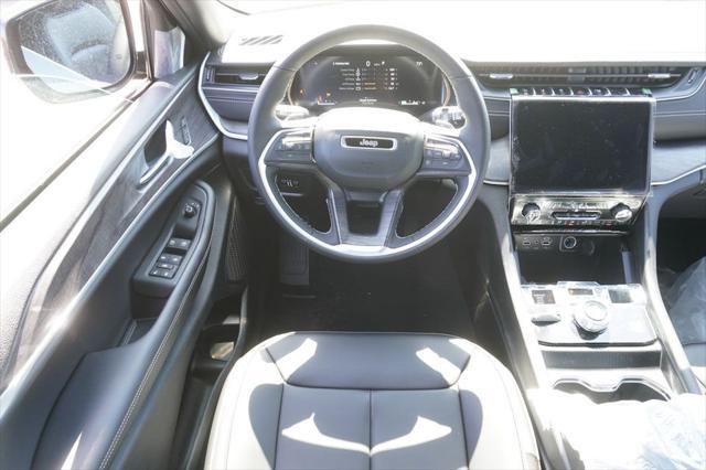 new 2025 Jeep Grand Cherokee L car, priced at $44,249