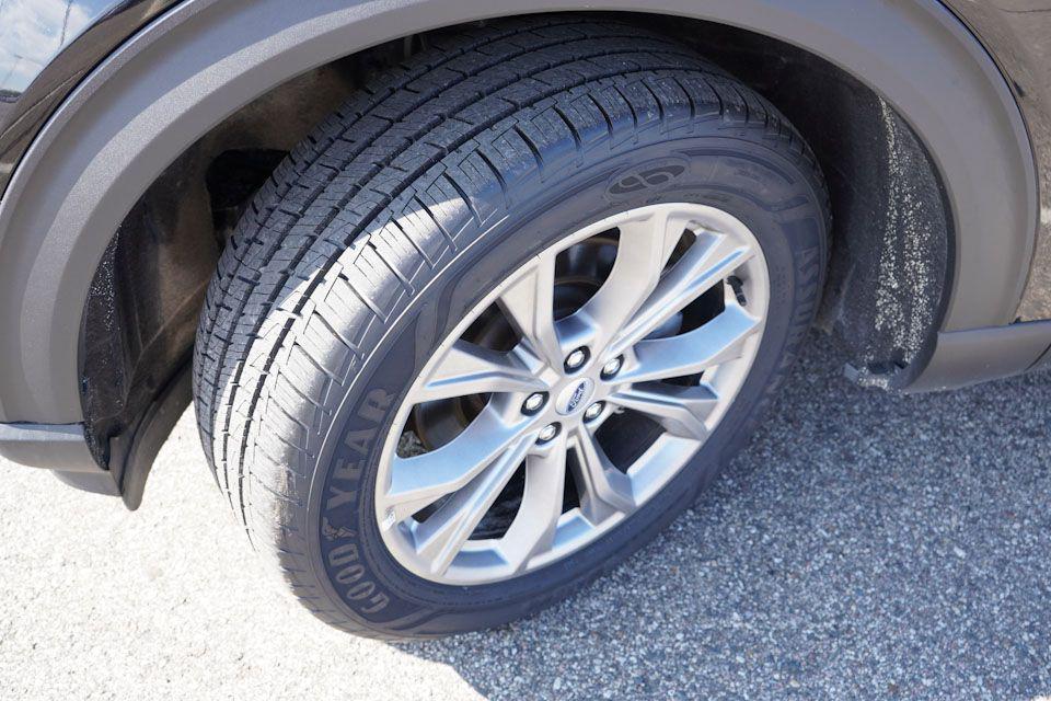 used 2023 Ford Explorer car, priced at $34,052