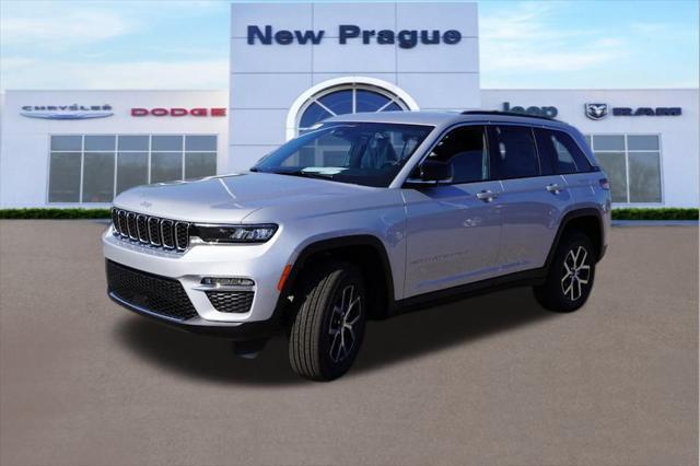 new 2025 Jeep Grand Cherokee car, priced at $42,760