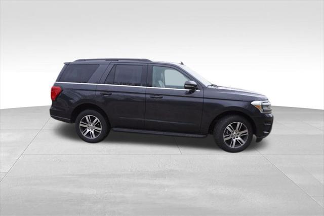 used 2024 Ford Expedition car, priced at $55,164