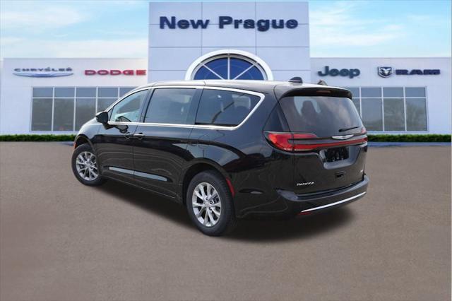new 2025 Chrysler Pacifica car, priced at $42,872