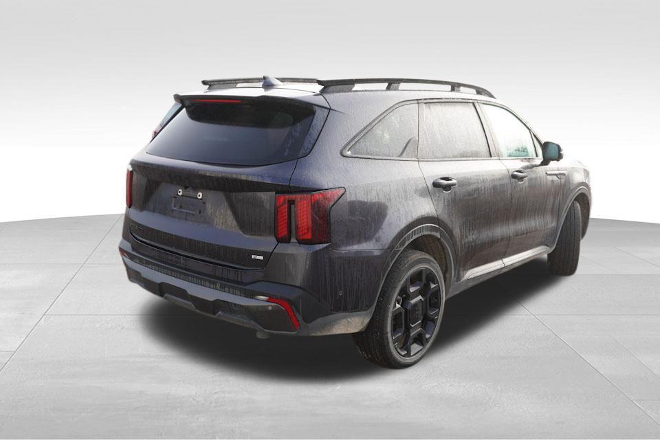 used 2025 Kia Sorento car, priced at $38,904