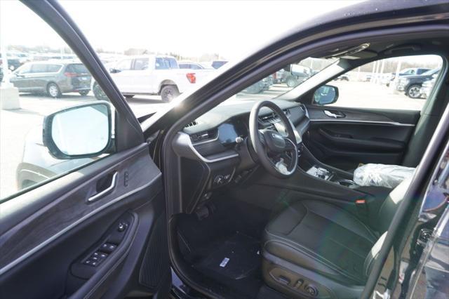 new 2025 Jeep Grand Cherokee L car, priced at $44,449